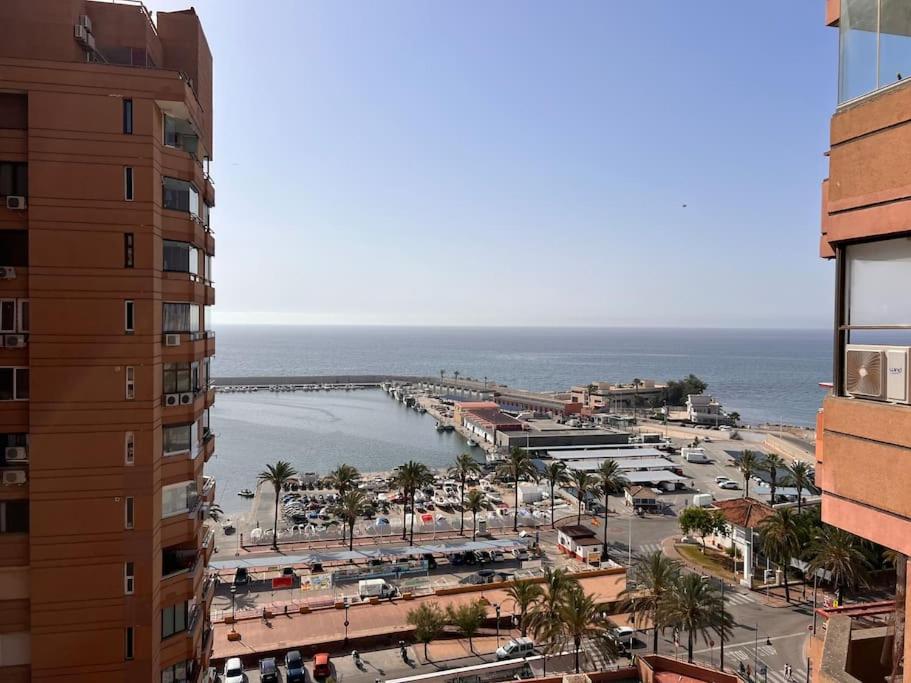 Fuengirola Puerto Y Mar Lägenhet Exteriör bild